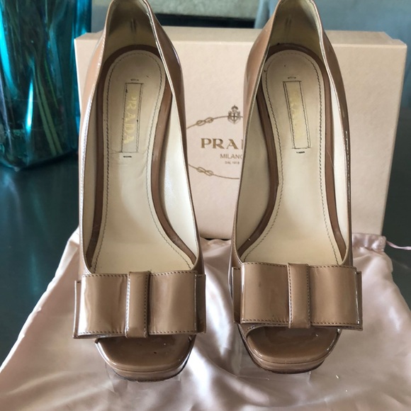 PRADA
Patent Leather Platform Pumps - Picture 1 of 8